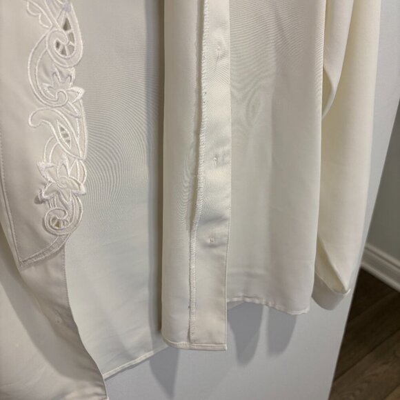 Vintage White Blouse with Embroidered Collar and Front Detail - Picture 10 of 15